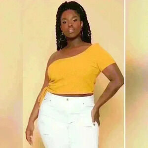 PLUS SIZE ASYMMETRIC RIBBED CROP TOP - MUSTARD size 3x  Nwot